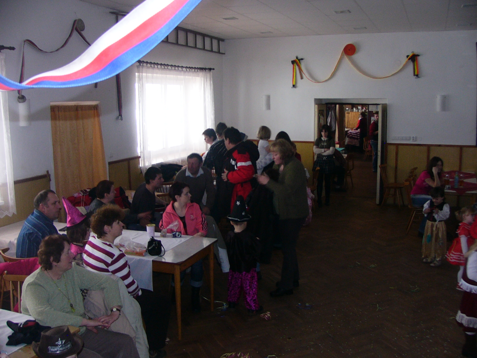 Hasičský ples a karneval 2010 044.jpg